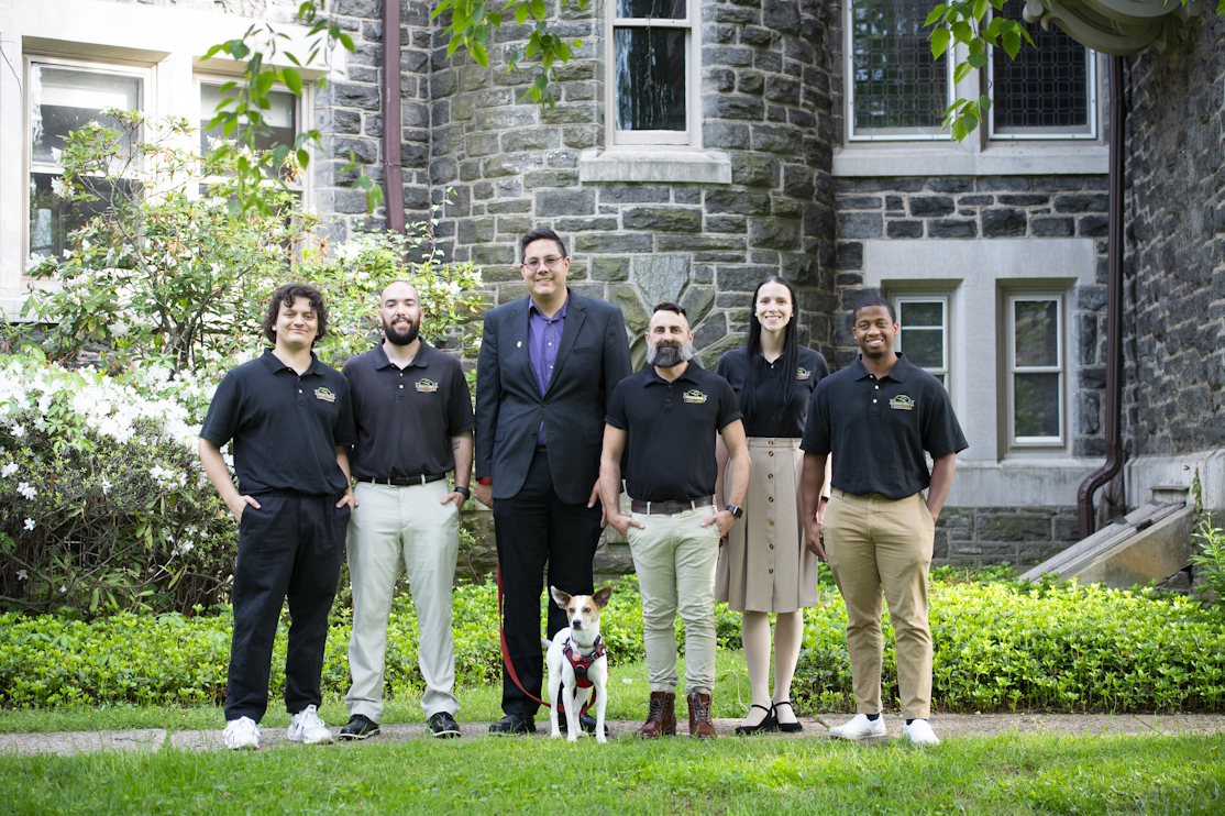 D6V_5249_small Valley Creek Team Photo